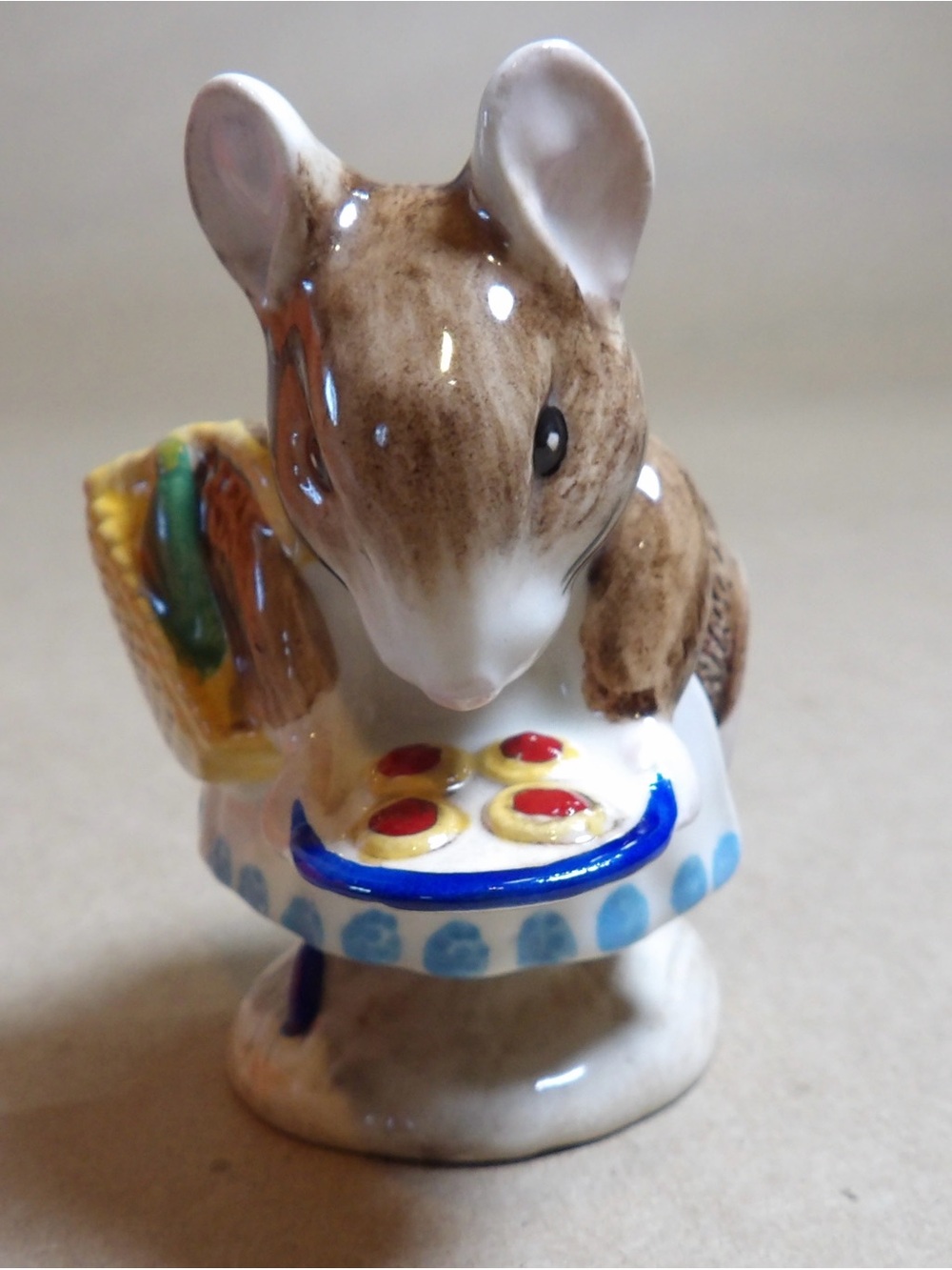 Vintage 1971 Beatrix Potter Appley Dapply Beswick England Figurine
